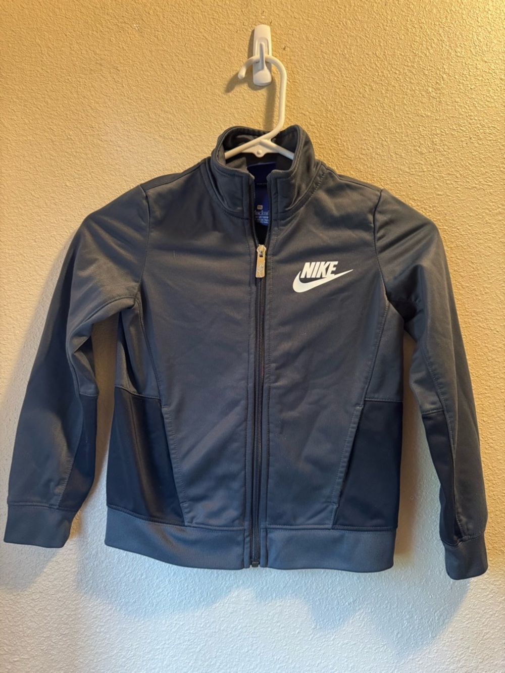 Nike Kids Dark Gray Full-Zip Athletic Jacket with White Logo